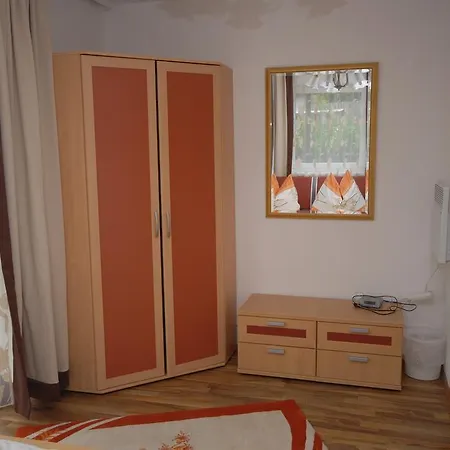 Haus Dilara 4* بيتنيو آم أرلبرغ
