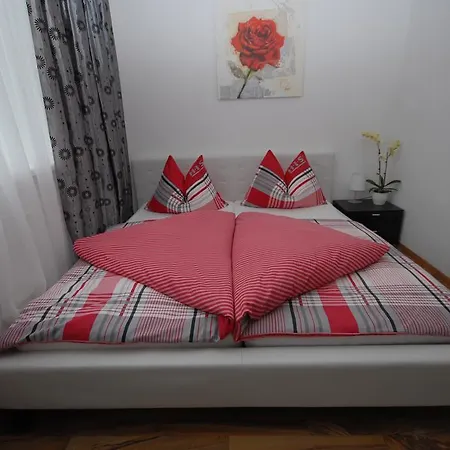 Haus Dilara 招待所